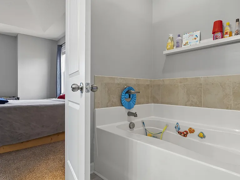 329 Adobe Ln — Photo 19