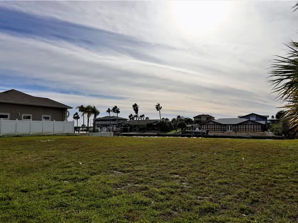 343 Bayside Dr, Port Aransas, TX 78373
