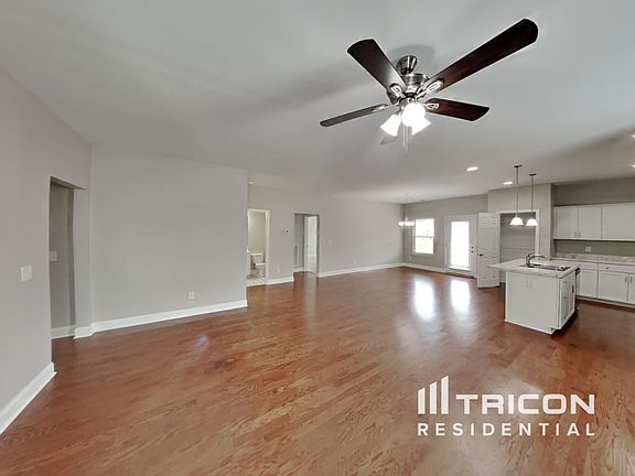 3rd image of 287 Telavera Dr