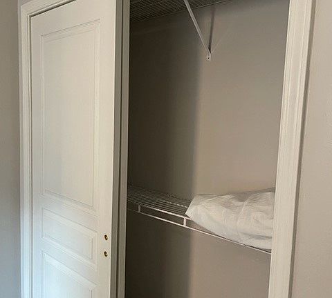5th image of 3000 Vanderbilt Pl APT 124