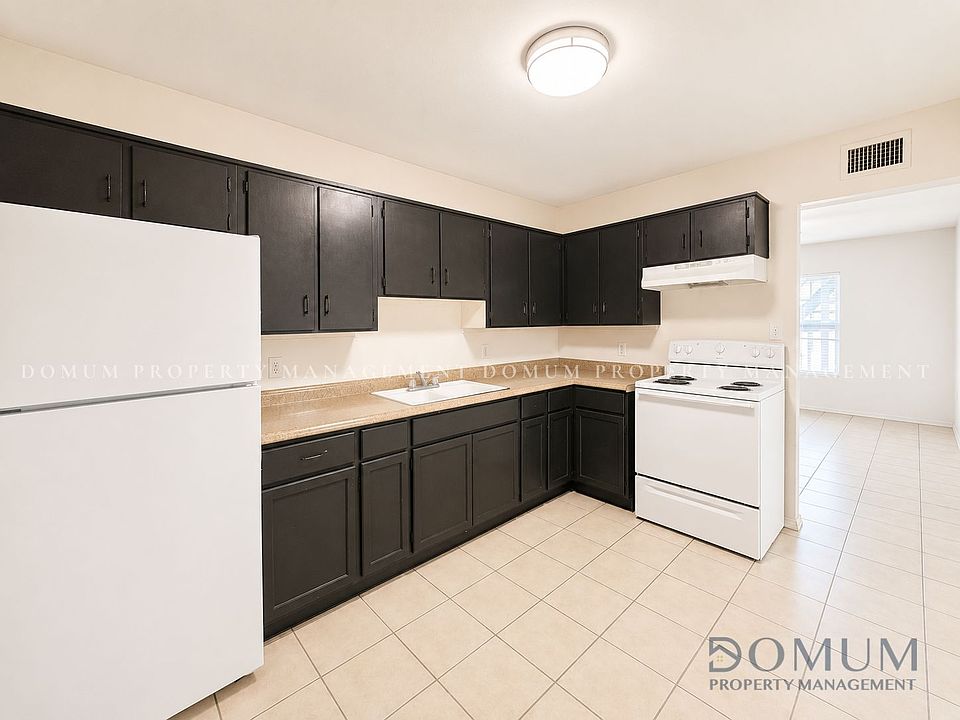 1st image of 1811 Perkins Ave APT 9