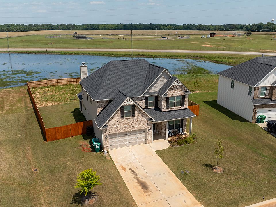 Mossy Meadows by Hughston Homes in Kathleen GA | Zillow