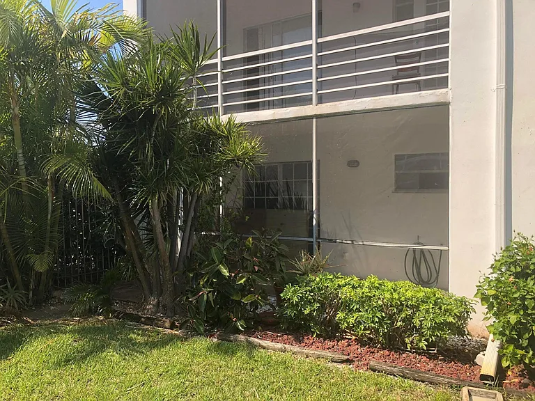 4500 N Flagler Dr #A1 — Photo 32