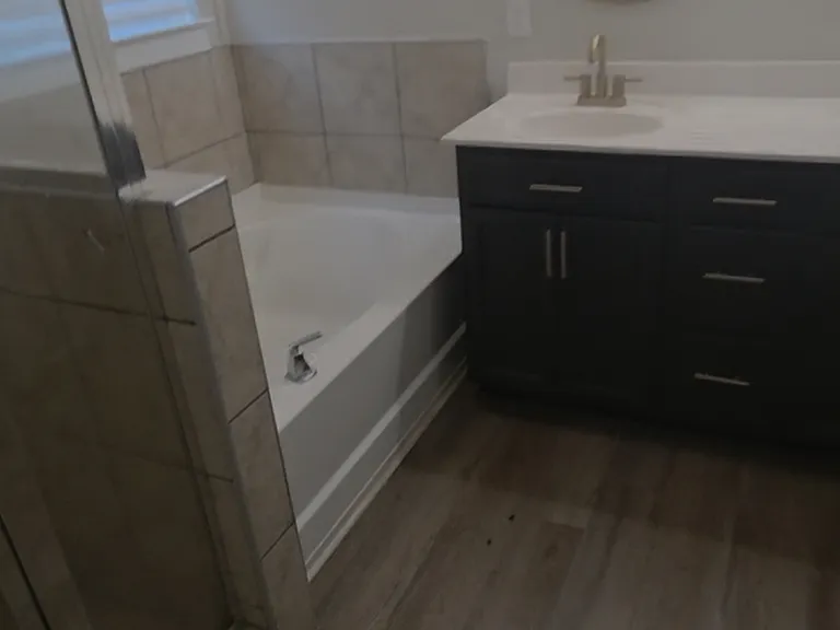 450 Vestry Pl — Photo 13