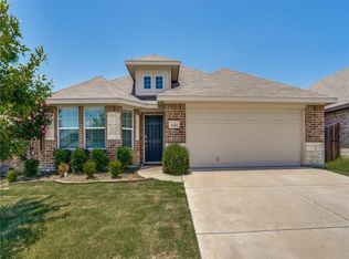 2316 Wakecrest Dr, Fort Worth, TX 76108