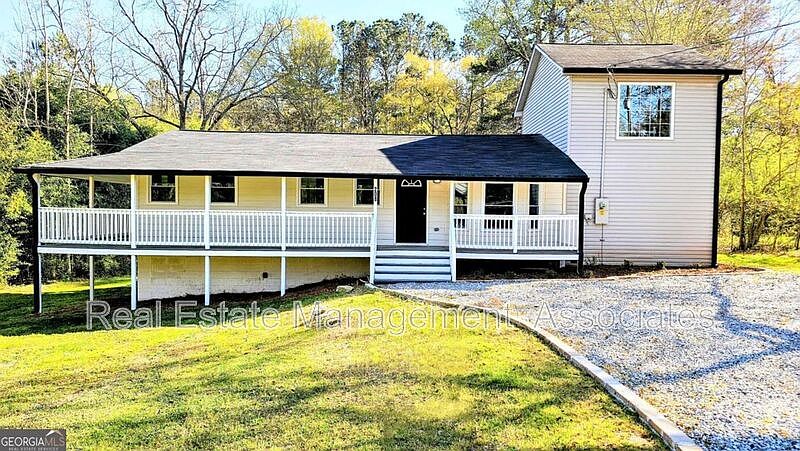 1st image of 208 Dobbins Mill Rd