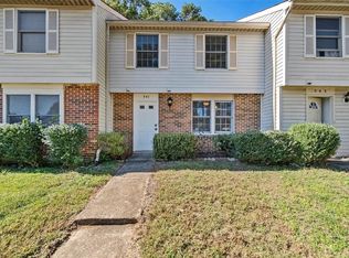 541 Chanticlar Ct, Newport News, VA 23608