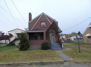 733 Garfield St, Springdale, PA 15144