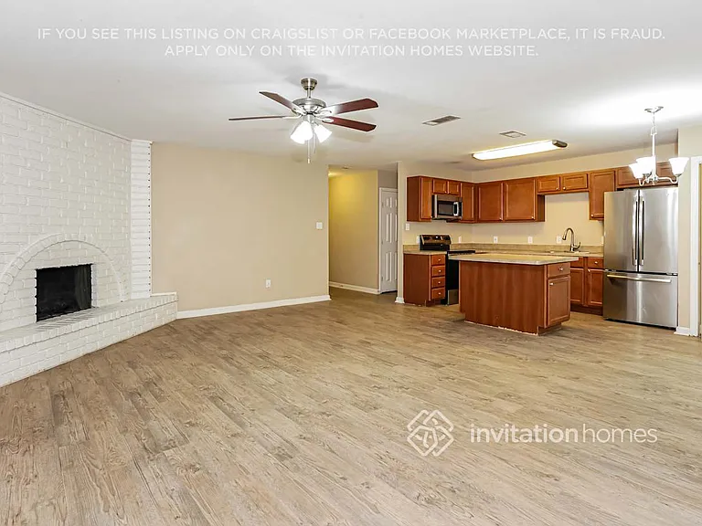 2308 Tallowood Ct — Photo 4