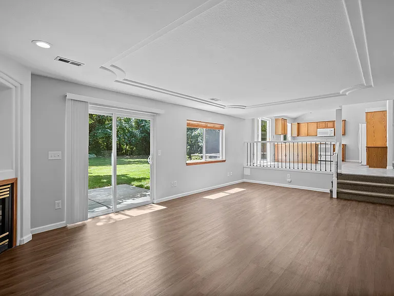 412 E Piper Glen Ct — Photo 19