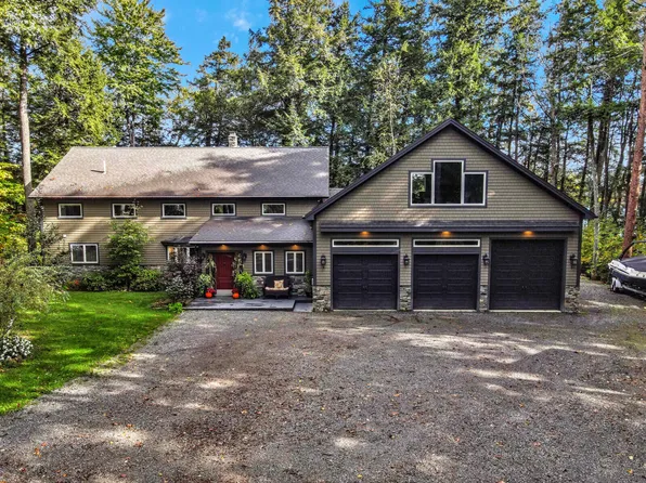 191 Lake Ridge Road, Mount Vernon, ME 04352