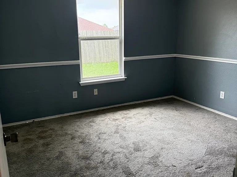 725 Cooper Ln — Photo 12