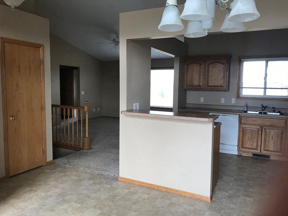 1st image of 7306 W 58th St