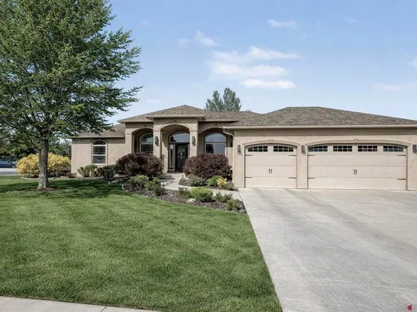 1233 Sunset Drive, Delta, CO 81416