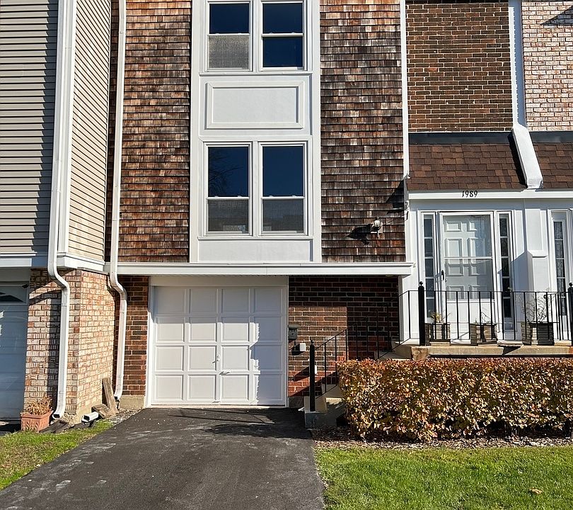 1st image of 1989 Oxford Ln