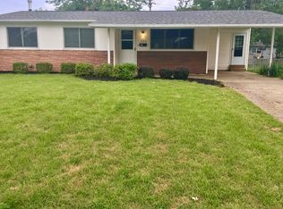 920 Jackson Ln, Florissant, MO