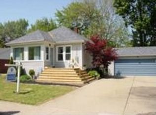 28785 Pierce Ave, Southfield, MI 48076