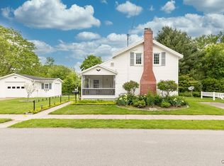 21 James St, Phoenix, NY 13135