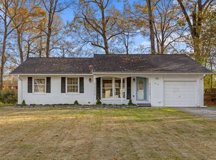 214 Serena Dr, Hixson, TN 37343