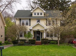 52 Astor Dr, Rochester, NY 14610