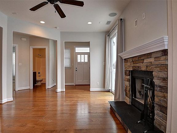 4th image of 2351 Nottoway Ln