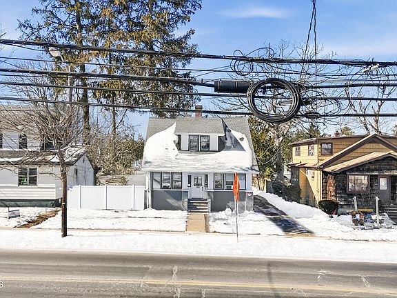 2nd image of 240 River Avenue