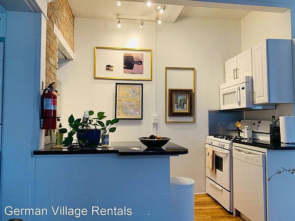5th image of 842 S 3rd St #1