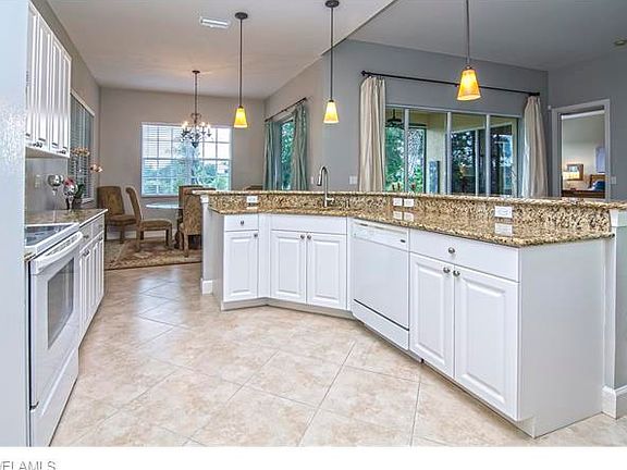 4th image of 23605 Via Carino Ln