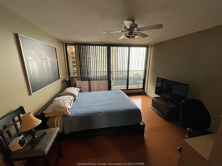 111 Riverside Dr E #1403 — Photo 10