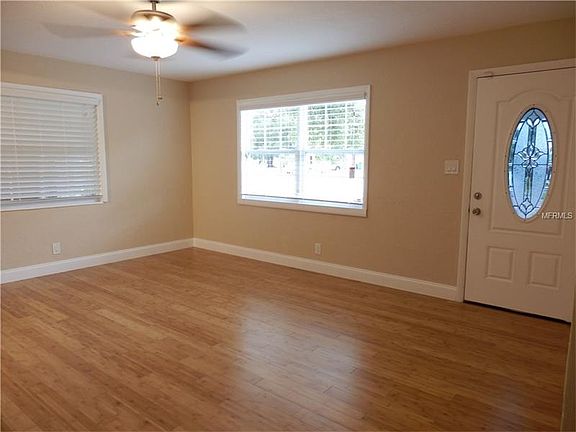 3rd image of 6552 5th Ave S