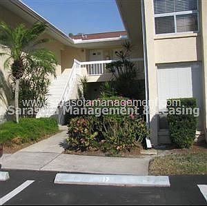 1st image of 2121 Wood St APT B106