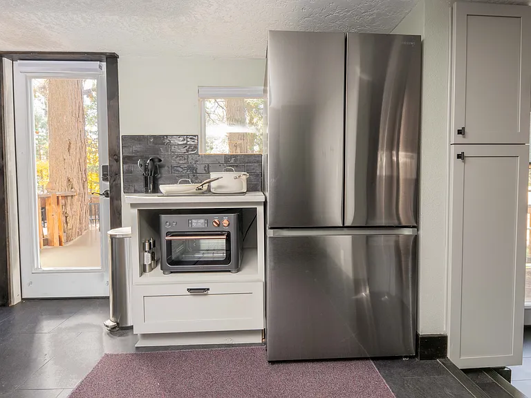 2430 NW Marken St #2 — Photo 6
