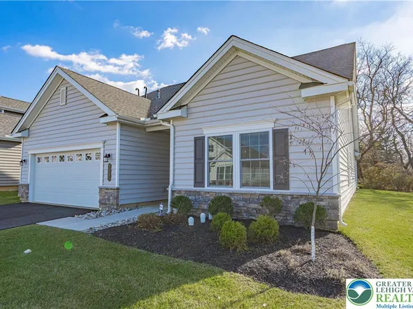 3855 Victors Way, Easton, PA 18045