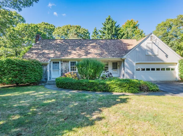 139 Longfellow Drive, Centerville, MA 02632