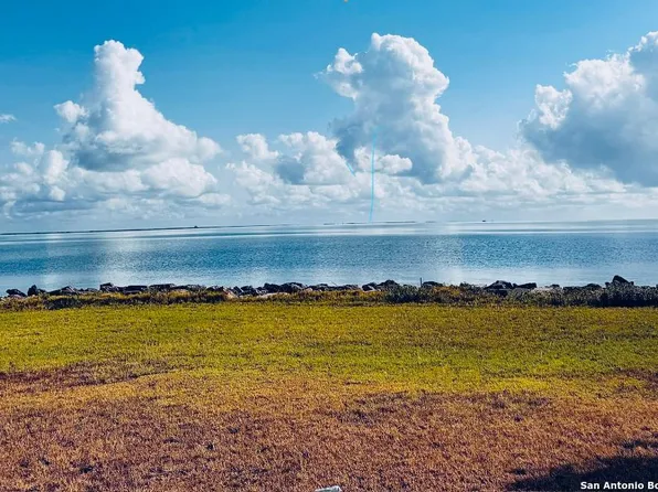 946 S Ocean Dr LOT 65 29, Port LaVaca, TX 77979