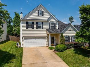 1919 Dundalk Rd, Charlotte, NC 28270