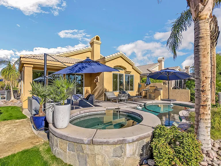67361 N Laguna Dr — Photo 31
