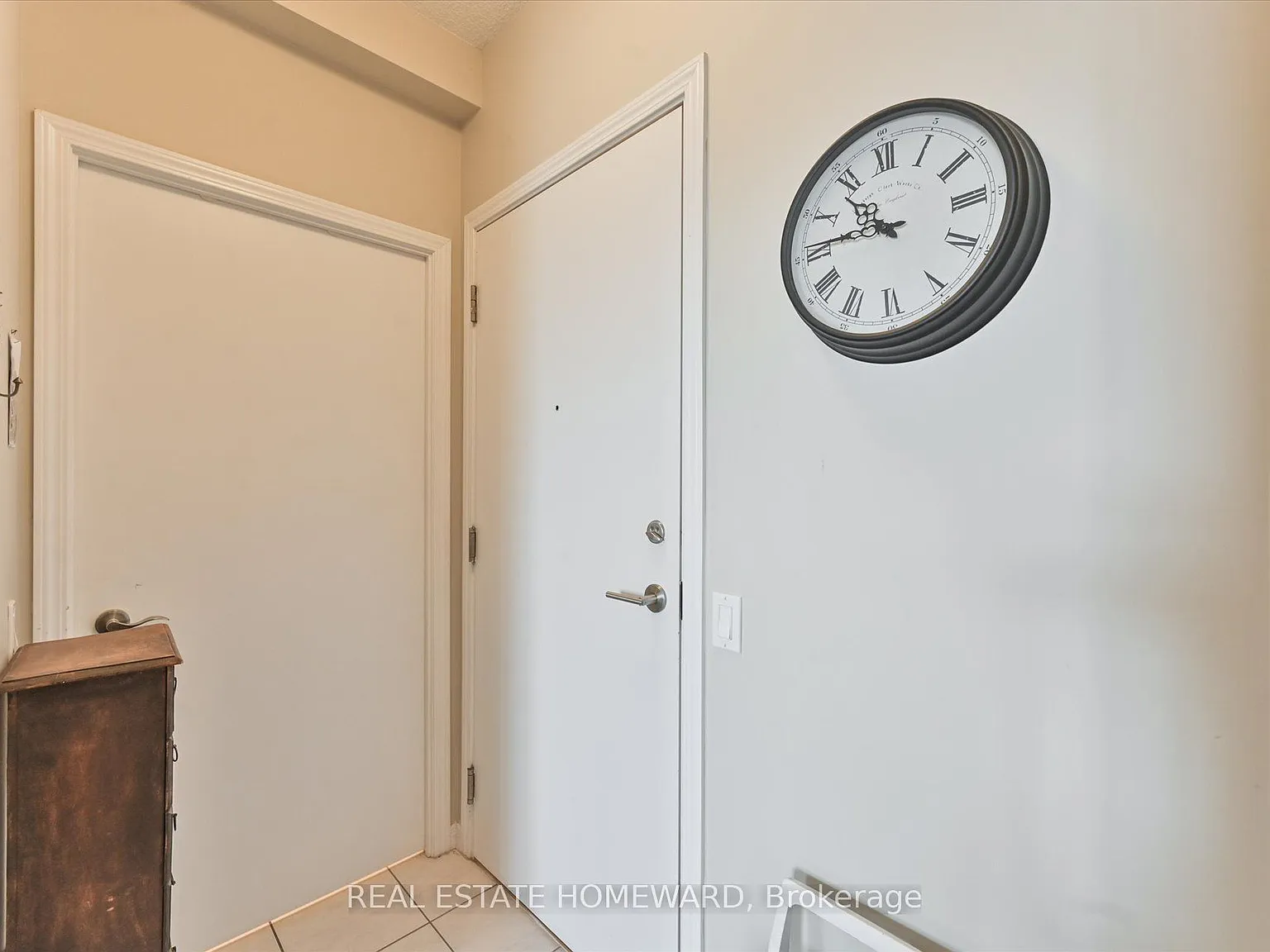 1 bed, $2,100 — Photo 4