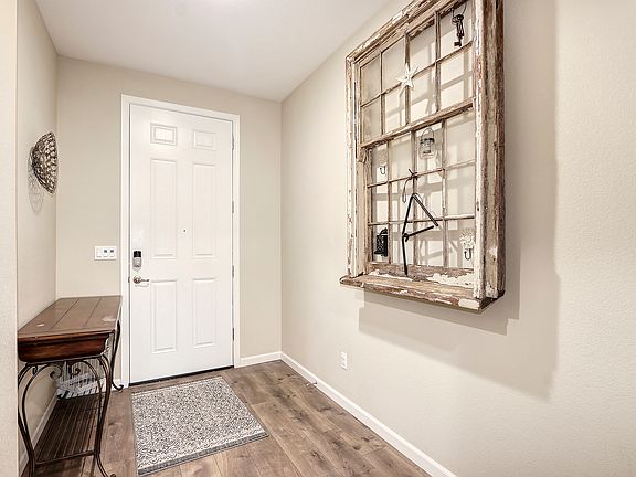 4th image of 8757 Vizela Way