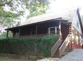 244 Mill Rd, Medford, NY 11763