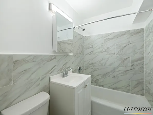 195 Willoughby Avenue image 5 of 8