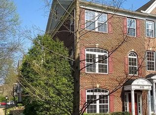 2125 Darcy Green Pl, Silver Spring, MD 20910