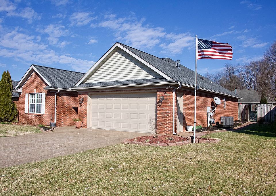 1st image of 3522 Carmona Dr