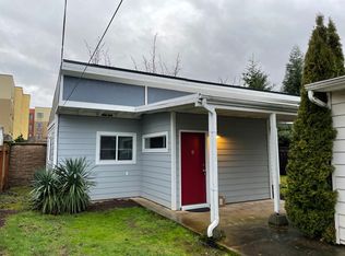 ZhH1600 A & B, Vancouver, WA 98683