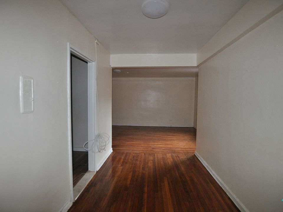 2nd image of 250 Clarkson Ave APT 517L