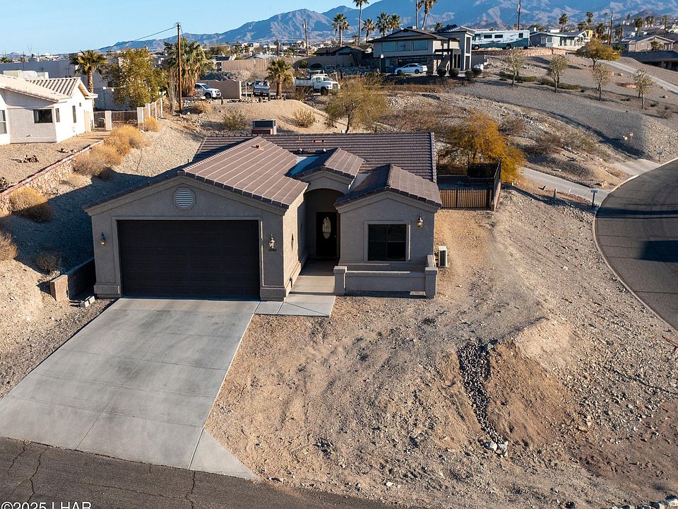 1st image of 2949 Maracaibo Ln