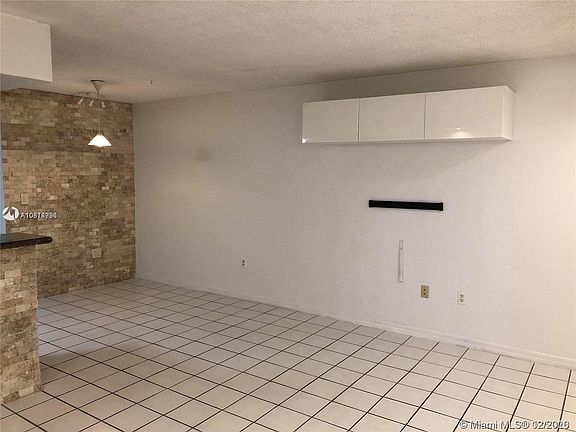 3rd image of 650 NW 86th Pl #3-103