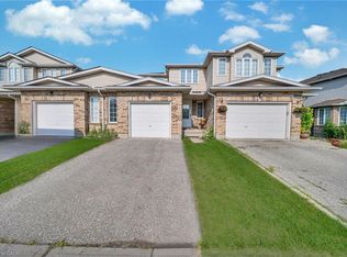 22 Chester Dr, Cambridge, ON N1T2C4