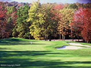 Er18 Fernwood Cir, Hazleton, PA 18202