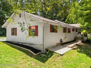 2486 Smallen Rd, Loudon, TN 37774